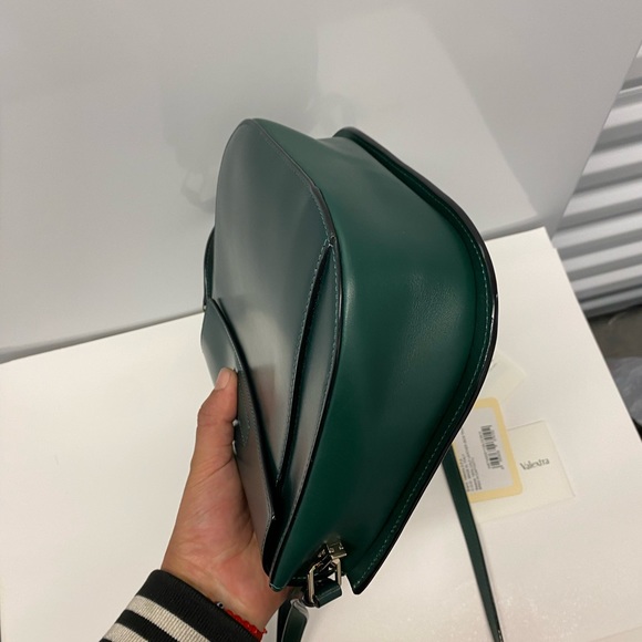 NWT VALEXTRA green LEATHER TWIST CROSSBODY handbag bag - Picture 11 of 14